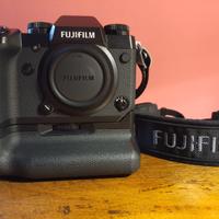 Fuji X H1 Body + Battery Grip orginale