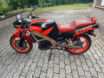 Honda NSR 125 Capirossi Campione