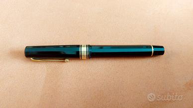 Omas penna sfera in resina e oro