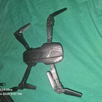 drone con fotocamera + ricambi