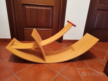 Dondolo Hippo Stokke