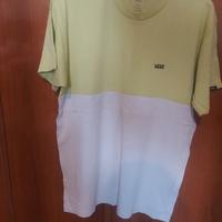 t shirt vans 