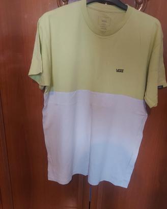 t shirt vans 