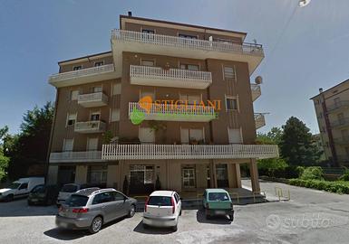 Locale commerciale, Traversa via Piave - Campob...