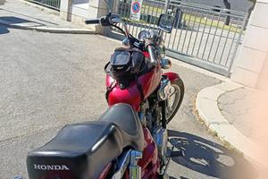 Honda vf 750
