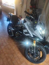 CF Moto 650 MT