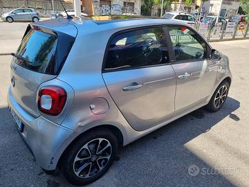  Smart Forfour W453