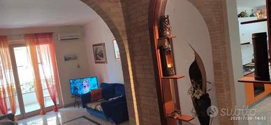 Appartamento con r rifiniture prestigiose