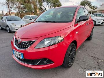 LANCIA - Ypsilon 1.0 firefly hybrid Silver s&s