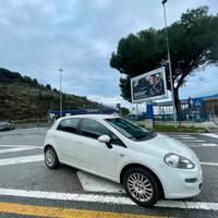 Fiat punto 1.4/Neopatentati