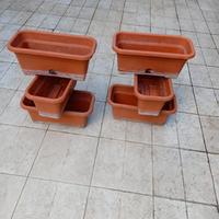 sei fioriere in plastica color cotto