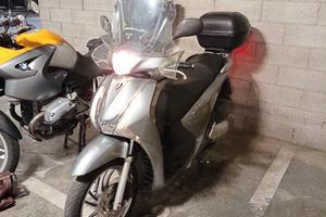 Scooter Honda sh 150