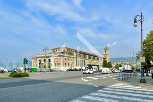 Locale a pochi passi del centro storico