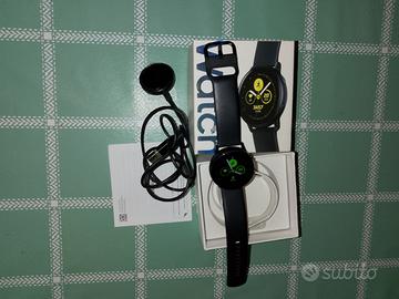 smartwatch Samsung multifunzione 