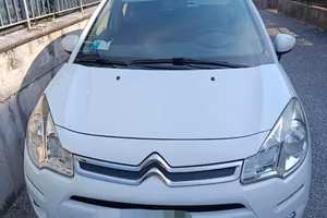 Citroen C3 bianca