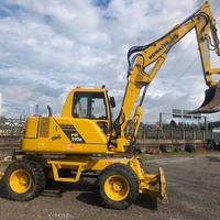 Escavatore gommato Komatsu PW110R