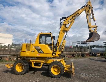 Escavatore gommato Komatsu PW110R