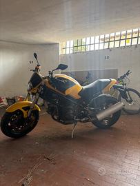 Ducati Monster 900 - 1998