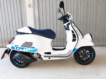 Vespa GTV 300 140th years special edition n.47
