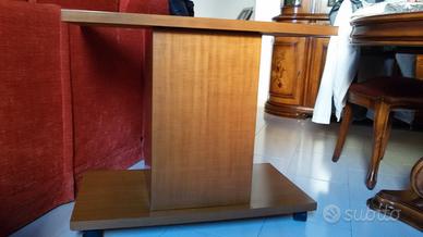 Tavolino con rotelle