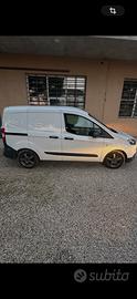 Gomme invernali termiche e cerchi per Ford Courier