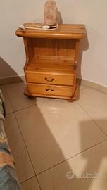 2 comodini pino massiccio 