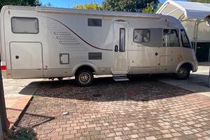 Hymer S800