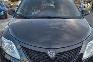 Lancia ypsilon GPL