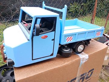 modellino moto Guzzi in legno