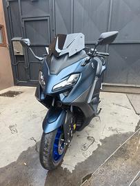 Yamaha TMAX 560 Base
