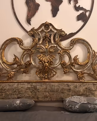 Testata letto stile baricco