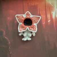 demogorgone stranger things kinder joy