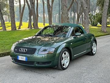 Audi TT 225cv quattro Baseball Edition