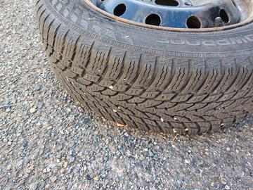 Gomme invernali con cerchio