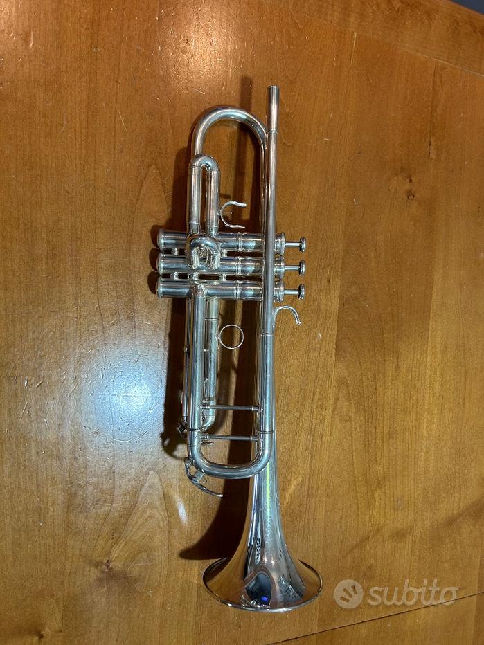 Tromba Yamaha YTR-332 con custodia rigida ottone testato per