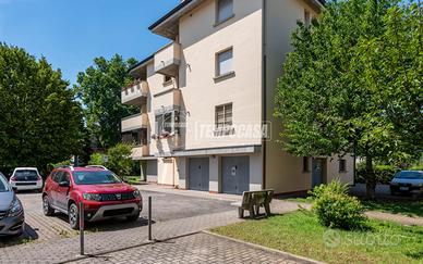 Bilocale con ampia loggia, cantina + garage