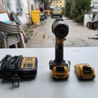 Avvitatore ad impulsi 12Volt Dewalt