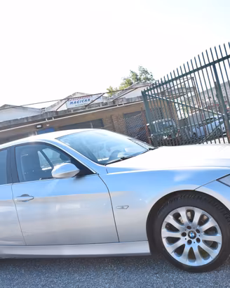 Bmw 330 330d Touring Futura navi pelle cruise sens