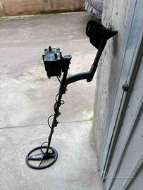C-Scope CS4PI metal detector con asta telescopica