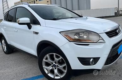 (PERFETTA) Ford Kuga 2.0TDI 140CV. Full/Optional