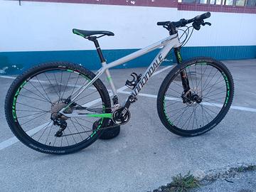 MTB cannondale 29