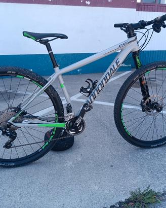 MTB cannondale 29