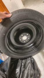 Ruotino da 17 pollici per Audi Q3 8U
