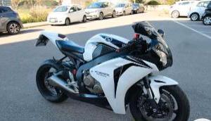 Honda CBR 1000 bicolore