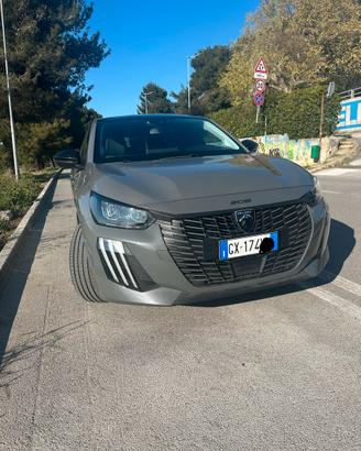 Peugeot 208 allure pack 101cv tetto black diamond