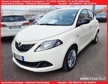 Lancia Ypsilon 1.0 FireFly 5 porte S&S Hybrid Ecoc