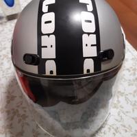 Casco da ragazzino