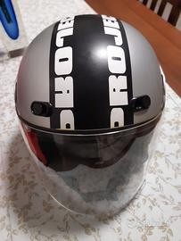 Casco da ragazzino