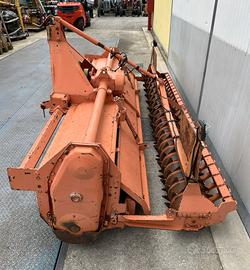 Fresa da 3000 mm con rullo dentato usata