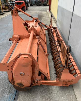 Fresa da 3000 mm con rullo dentato usata
